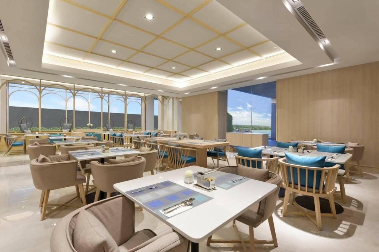 Centre Point Hotel Terminal21 Korat Nakhonratchasima Exteriér fotografie The restaurant