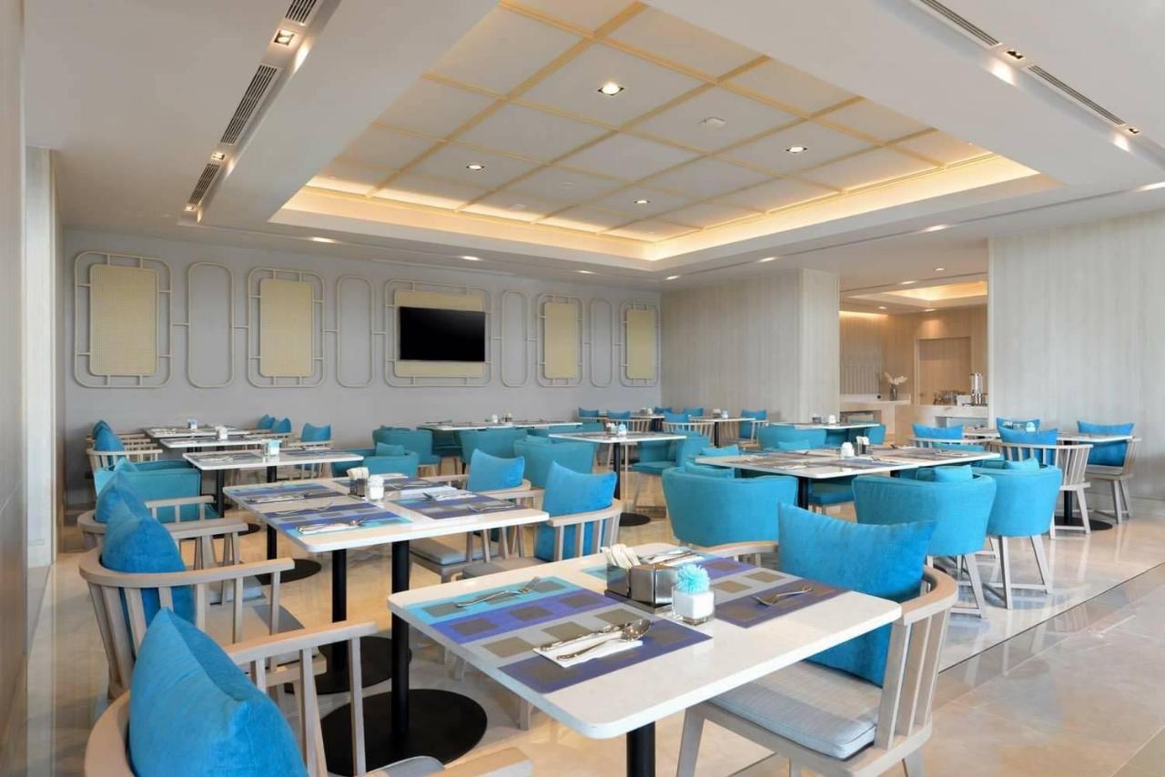 Centre Point Hotel Terminal21 Korat Nakhonratchasima Exteriér fotografie The restaurant
