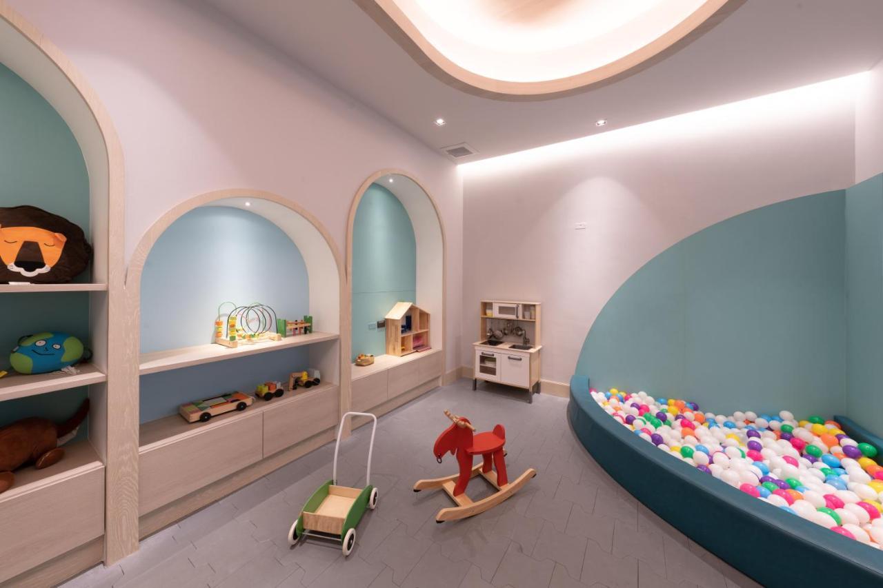 Centre Point Hotel Terminal21 Korat Nakhonratchasima Exteriér fotografie The Children's Hospital at St. Jude